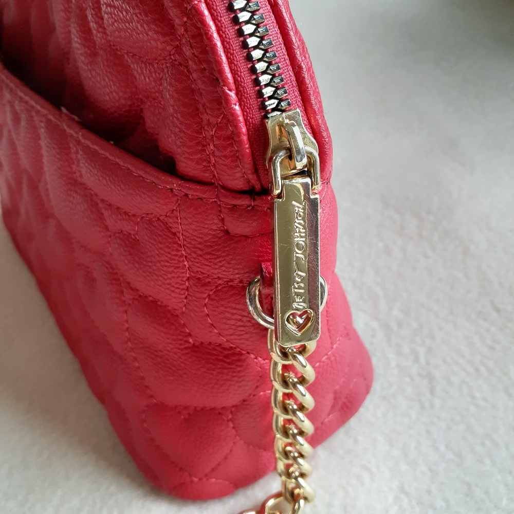 Betsey Johnson Red Heart Quilted Crossbody Bag - Picture 6 of 10